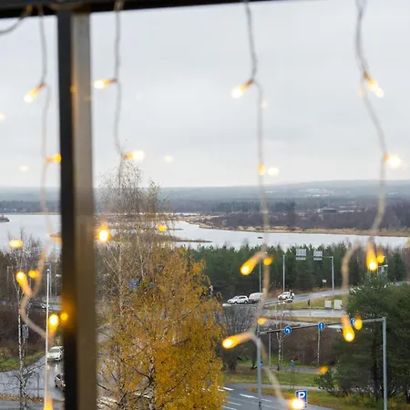 Northern Lights Riverside Apartmán *